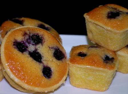 individual blueberry & lemon