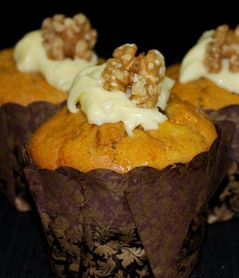 individual carrot cake