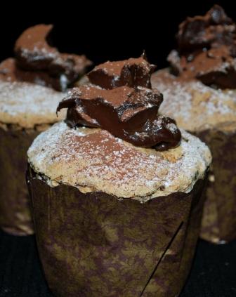 individual chocolate, date & brazil