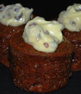 individual sticky date